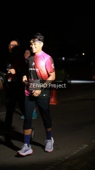 Runner Photo 4407814