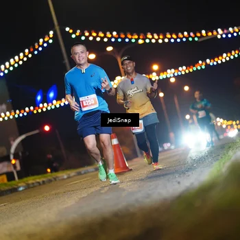 Runner Photo 4407838