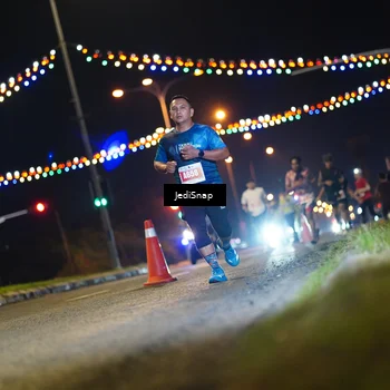 Runner Photo 4407859