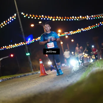 Runner Photo 4407869
