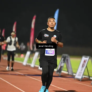 Runner Photo 4407872
