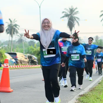 Runner Photo 4407875