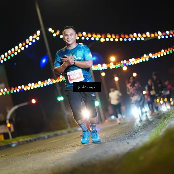 Runner Photo 4407881
