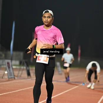 Runner Photo 4407882