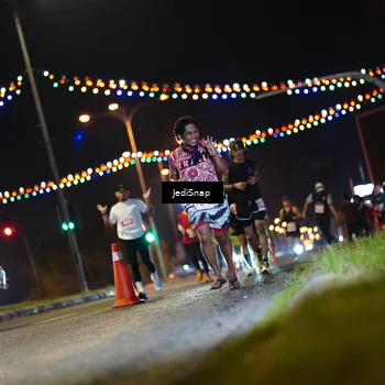 Runner Photo 4407893
