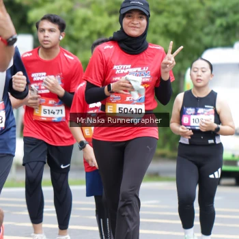Runner Photo 44079