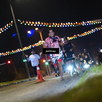 Runner Photo 4407905