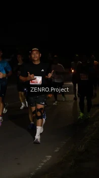 Runner Photo 4407910