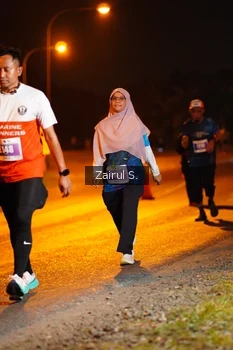 Runner Photo 4407913