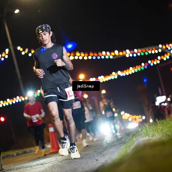 Runner Photo 4407941