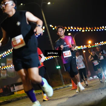 Runner Photo 4407970