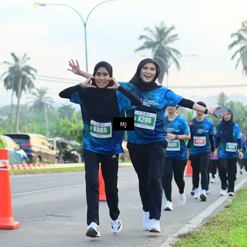 Runner Photo 4407972