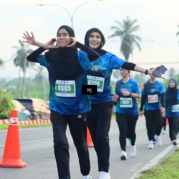 Runner Photo 4407980