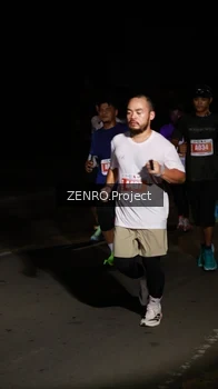 Runner Photo 4407999