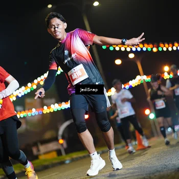 Runner Photo 4408001
