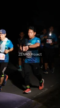 Runner Photo 4408025