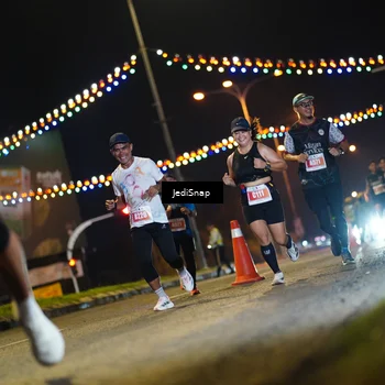 Runner Photo 4408028