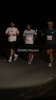 Runner Photo 4408035