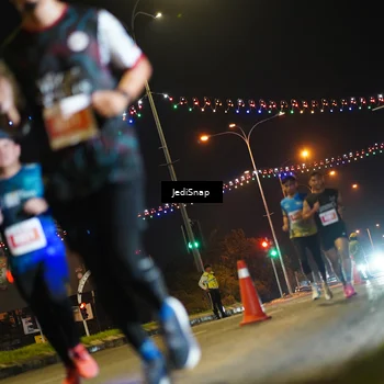 Runner Photo 4408072