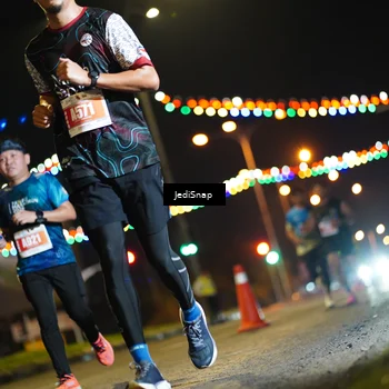 Runner Photo 4408075