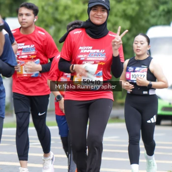 Runner Photo 44081