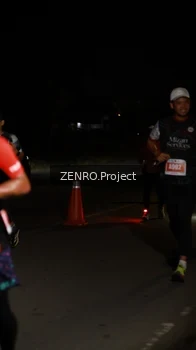 Runner Photo 4408104