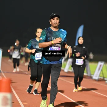 Runner Photo 4408108