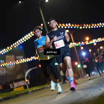 Runner Photo 4408110