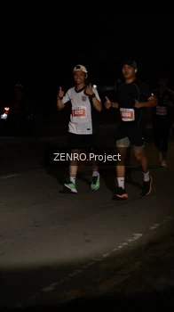 Runner Photo 4408113