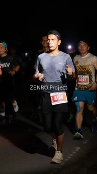 Runner Photo 4408124