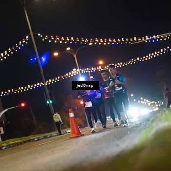 Runner Photo 4408136