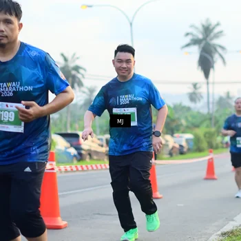 Runner Photo 4408143