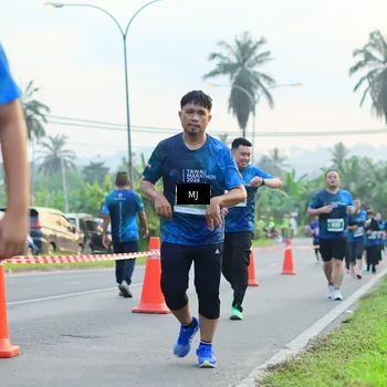 Runner Photo 4408152