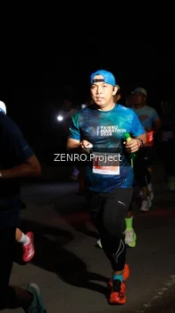 Runner Photo 4408165