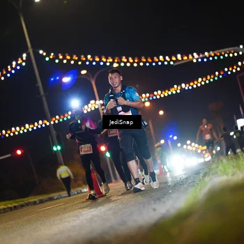 Runner Photo 4408173