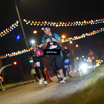 Runner Photo 4408191