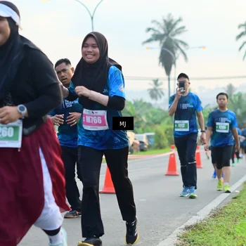 Runner Photo 4408211