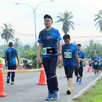 Runner Photo 4408214