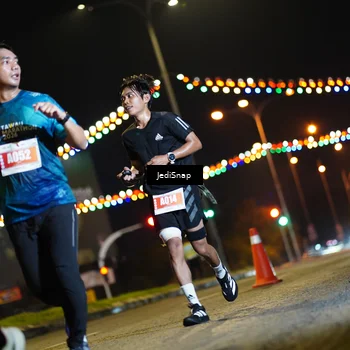 Runner Photo 4408251