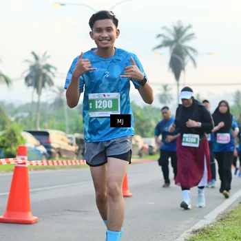 Runner Photo 4408260