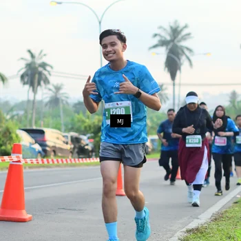 Runner Photo 4408261
