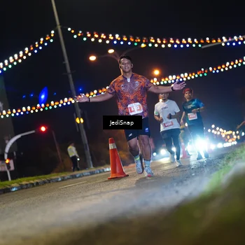 Runner Photo 4408302