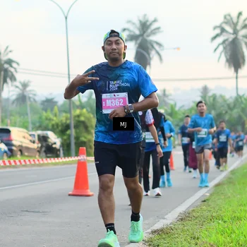 Runner Photo 4408314
