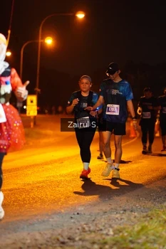 Runner Photo 4408400