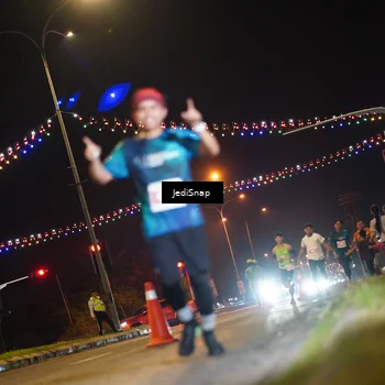 Runner Photo 4408437