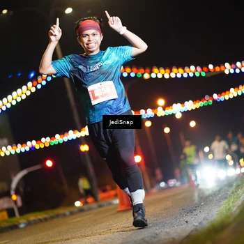 Runner Photo 4408450