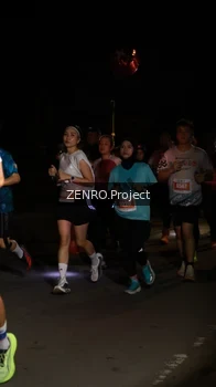 Runner Photo 4408471