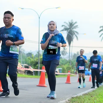 Runner Photo 4408481