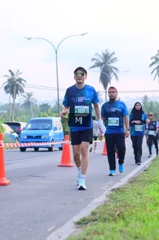 Runner Photo 4408487