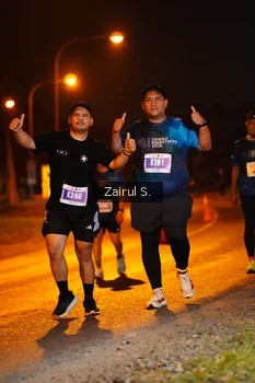 Runner Photo 4408489